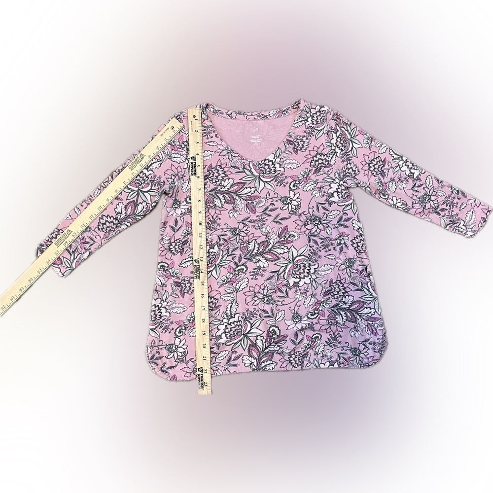 J. Jill Pink Floral V-Neck 3/4 Sleeve Top - Picture 6 of 10